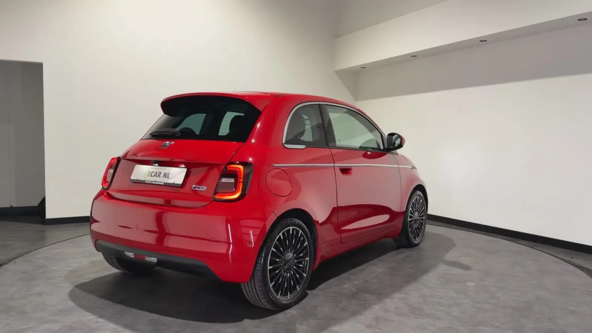 La Prima 42 kWh | Luxe Leder | ACC | Keyless