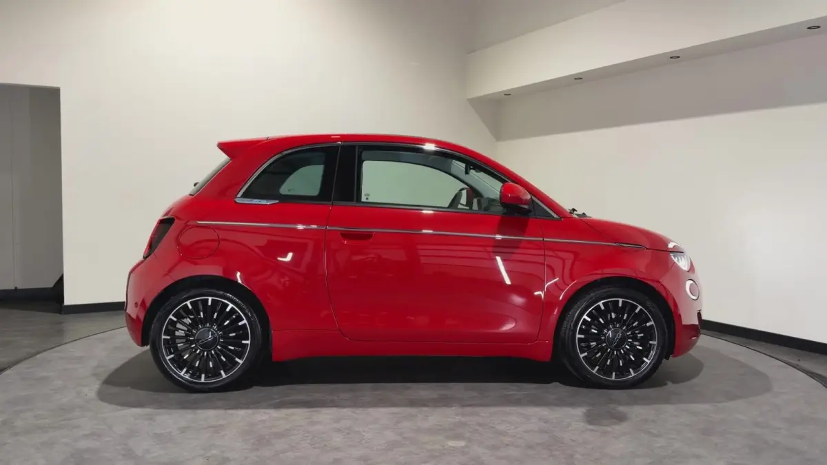 La Prima 42 kWh | Luxe Leder | ACC | Keyless