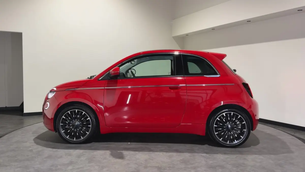 La Prima 42 kWh | Luxe Leder | ACC | Keyless