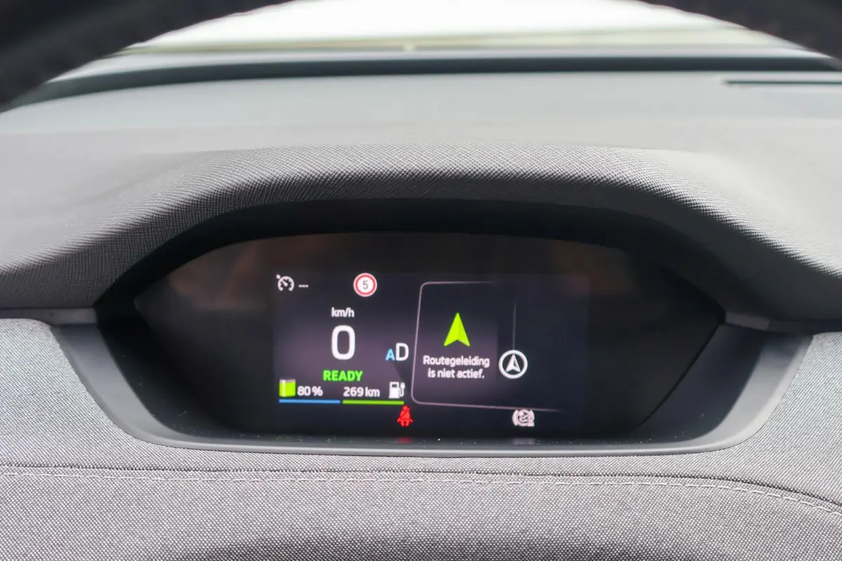 60 180pk | SoH 93% | Navigatie | Apple CarPlay/ Android Auto | Parkeersensoren Voor/Achter | Cruise Control | Stoelverwarming