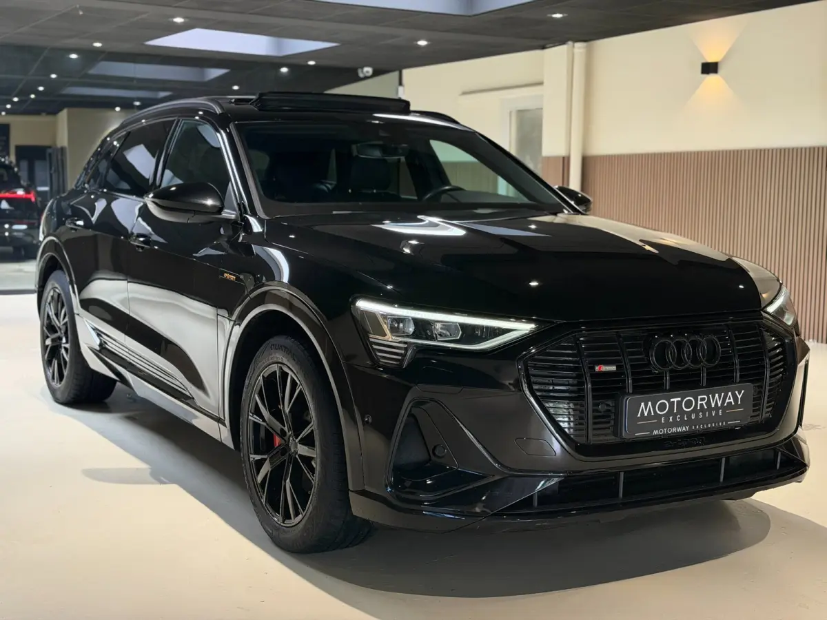 E-tron 50 quattro edition Black 71 kWh|Pano|Matrix|Memory|S line|Keyless|