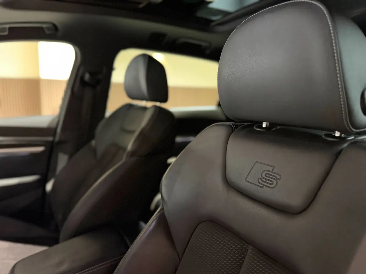 E-tron 50 quattro edition Black 71 kWh|Pano|Matrix|Memory|S line|Keyless|