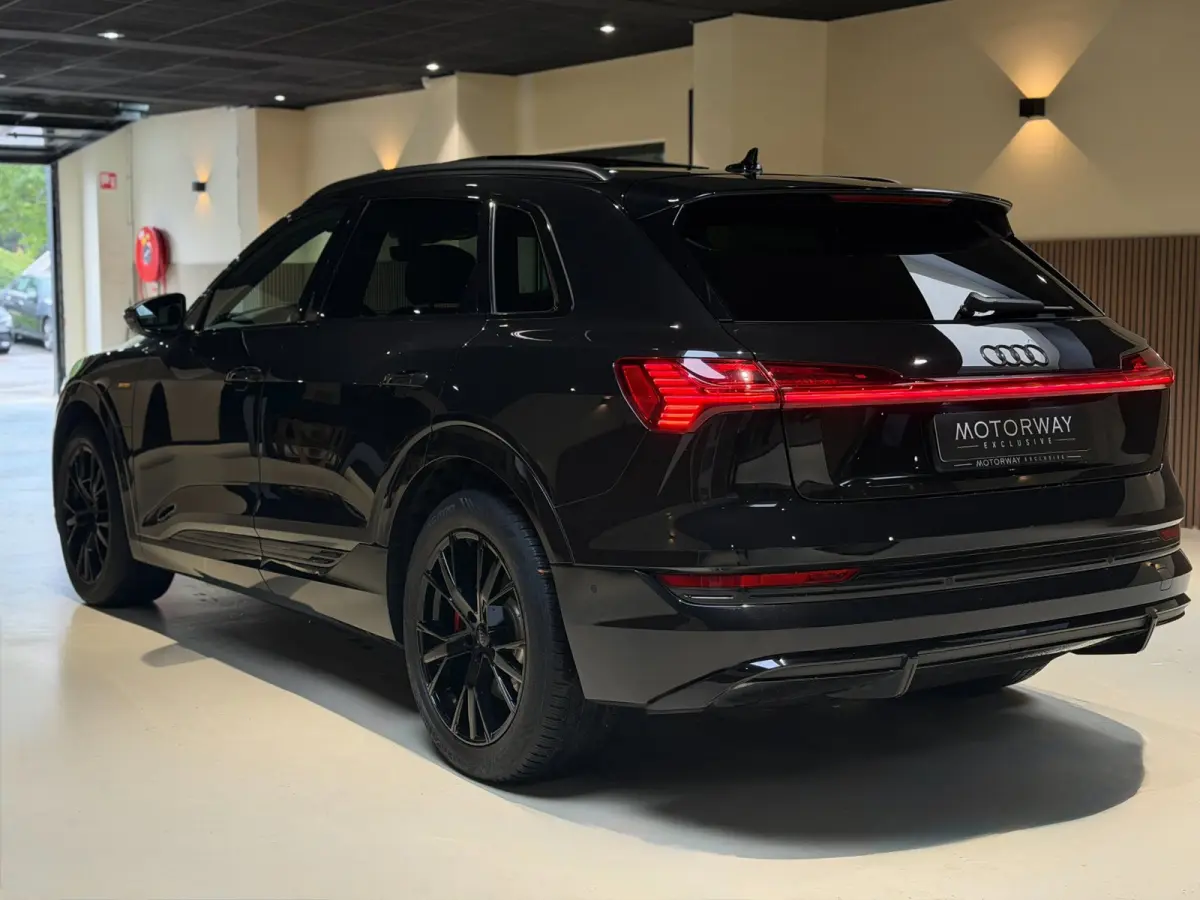 E-tron 50 quattro edition Black 71 kWh|Pano|Matrix|Memory|S line|Keyless|