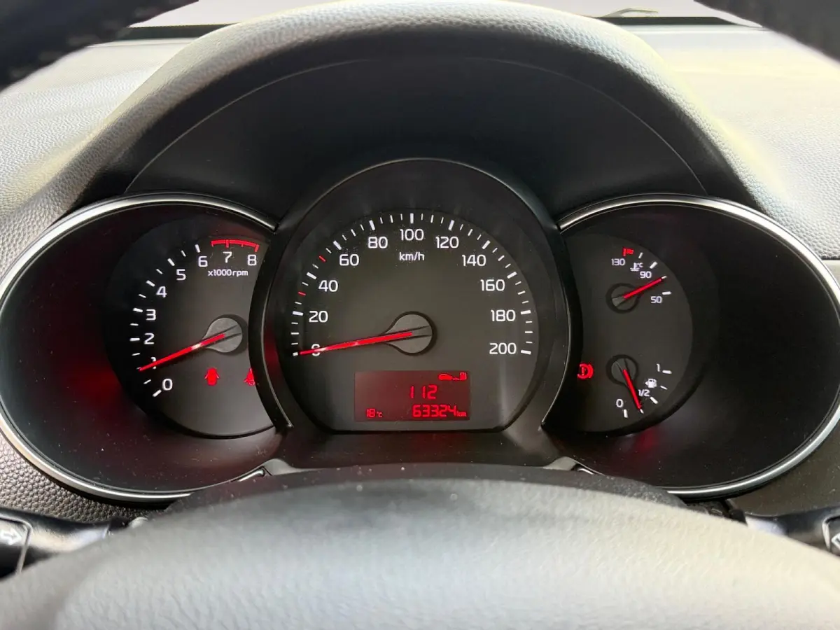 1.0 CVVT EconomyPlusLine | Navi | Camera | Lichtmetalen Velgen | Bluetooth | Airco | Radio | 1 Jaar Bovag Garantie |