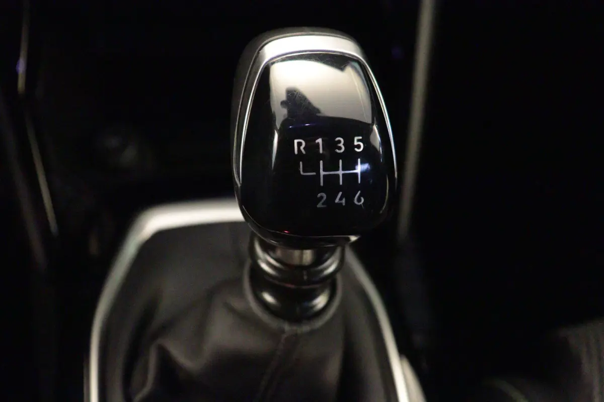 1.2 PureTech 100 GT | APPCONNECT | CLIMA | CAMERA + PDC | CRUISE | 3D-COCKPIT |