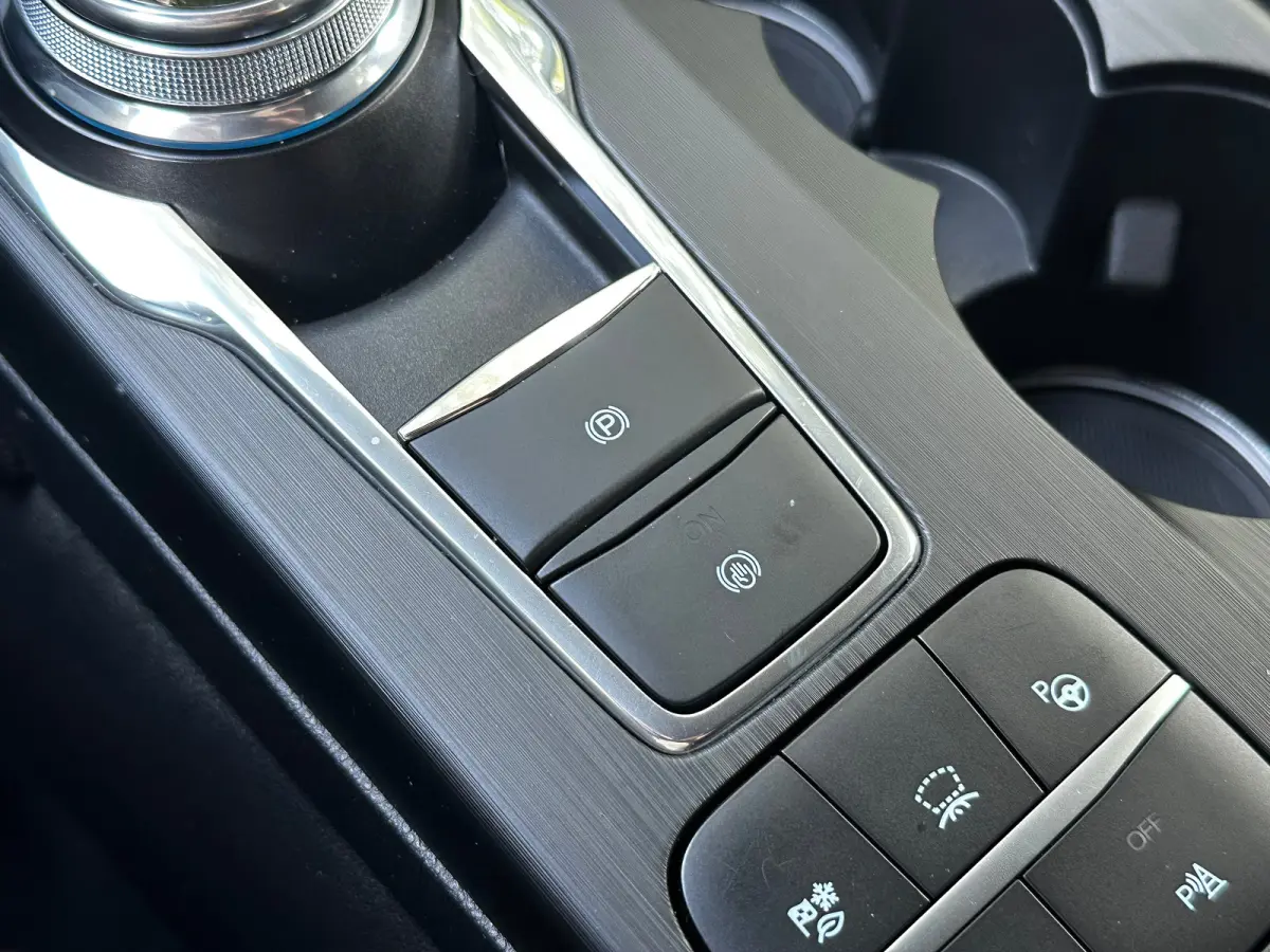2.5 PHEV 225 PK ST-Line X | SOH 95,5%| HEAD UP DISPLAY| ADAPTIEVE CRUISE CONTROL| HALF LEER/HALF ALCANTARA| MATRIX LED| DODEHOEK DETECTIE| STUUR, STOEL, VOORRUIT EN ACHTERBANKVERWARMING| ELE