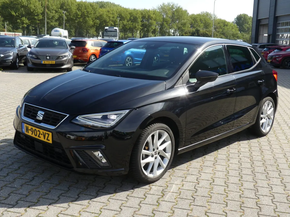 1.0 EcoTSI FR Business Intense