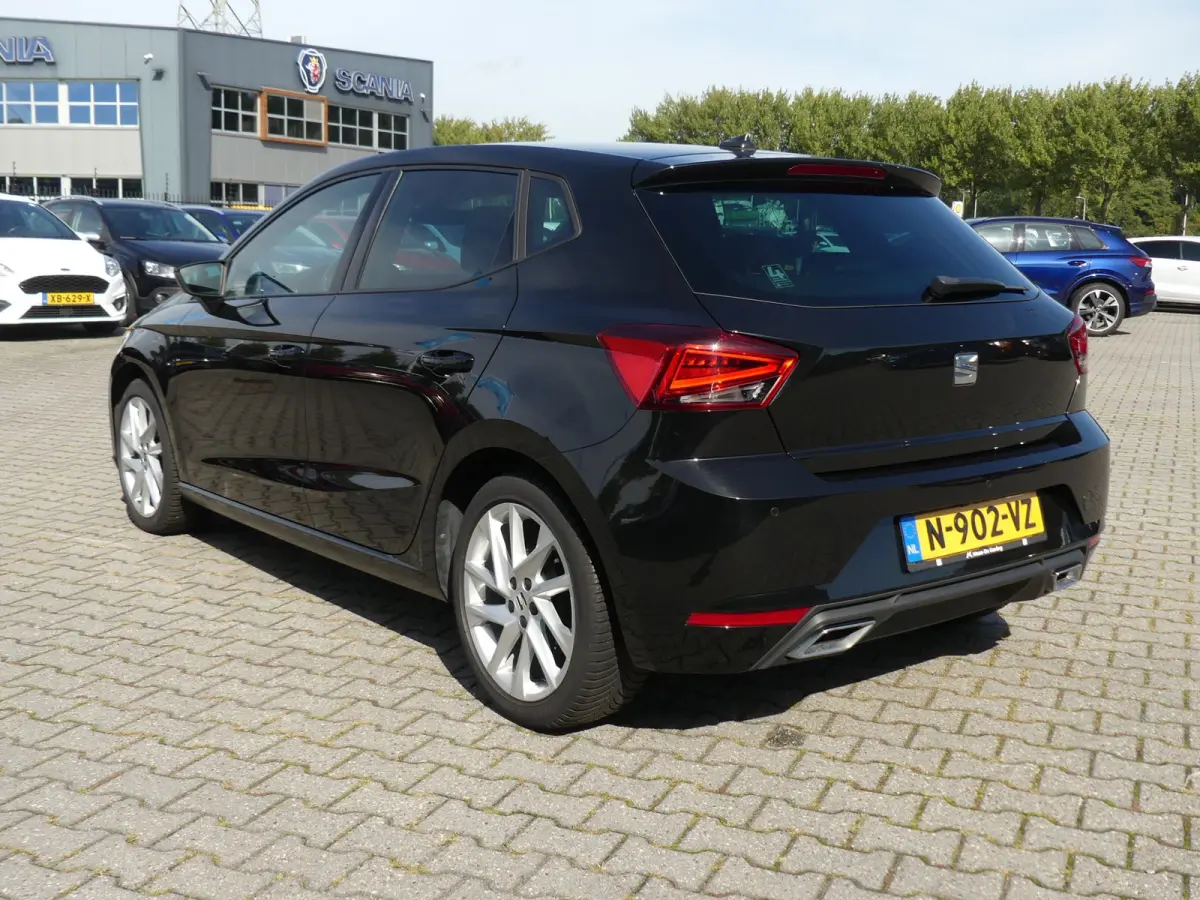 1.0 EcoTSI FR Business Intense