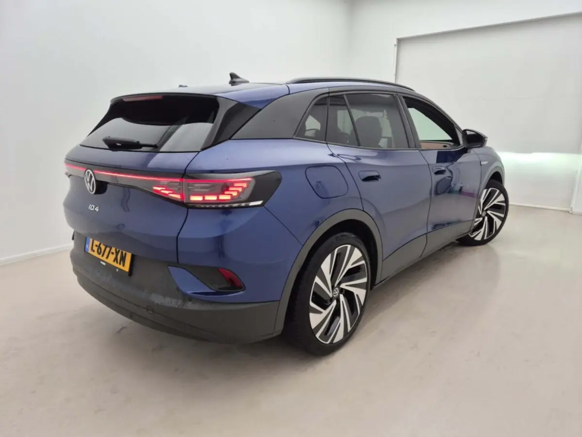 Tech 77 kWh 204 PK| Origineel Nederlands | 1e Eigenaar | Dealeronderhouden | Panoramadak | Elektrische Voorstoelen Met Geheugen | Head-Updisplay | 21 Inch Velgen | 360 Camera | Stoelverwarmi