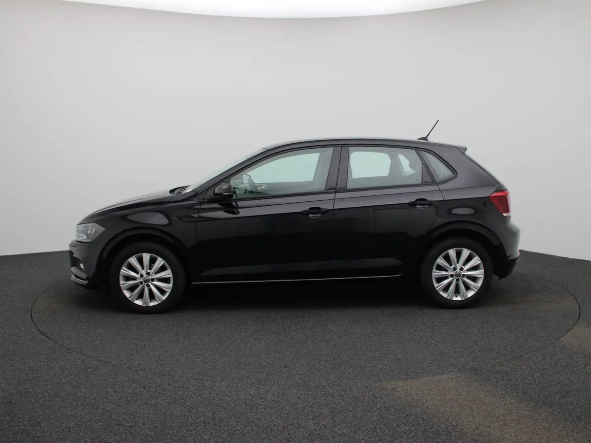 1.0 TSI Highline | 95 PK | Apple Carpaly / Android Auto | Lichtmetalen Velgen | Cruise Control Adaptief | Parkeersensoren |