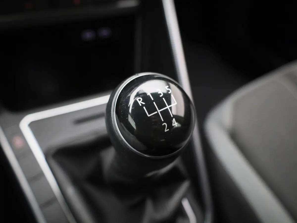 1.0 TSI Highline | 95 PK | Apple Carpaly / Android Auto | Lichtmetalen Velgen | Cruise Control Adaptief | Parkeersensoren |