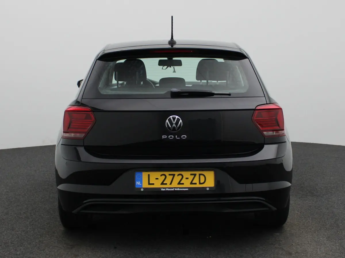 1.0 TSI Highline | 95 PK | Apple Carpaly / Android Auto | Lichtmetalen Velgen | Cruise Control Adaptief | Parkeersensoren |