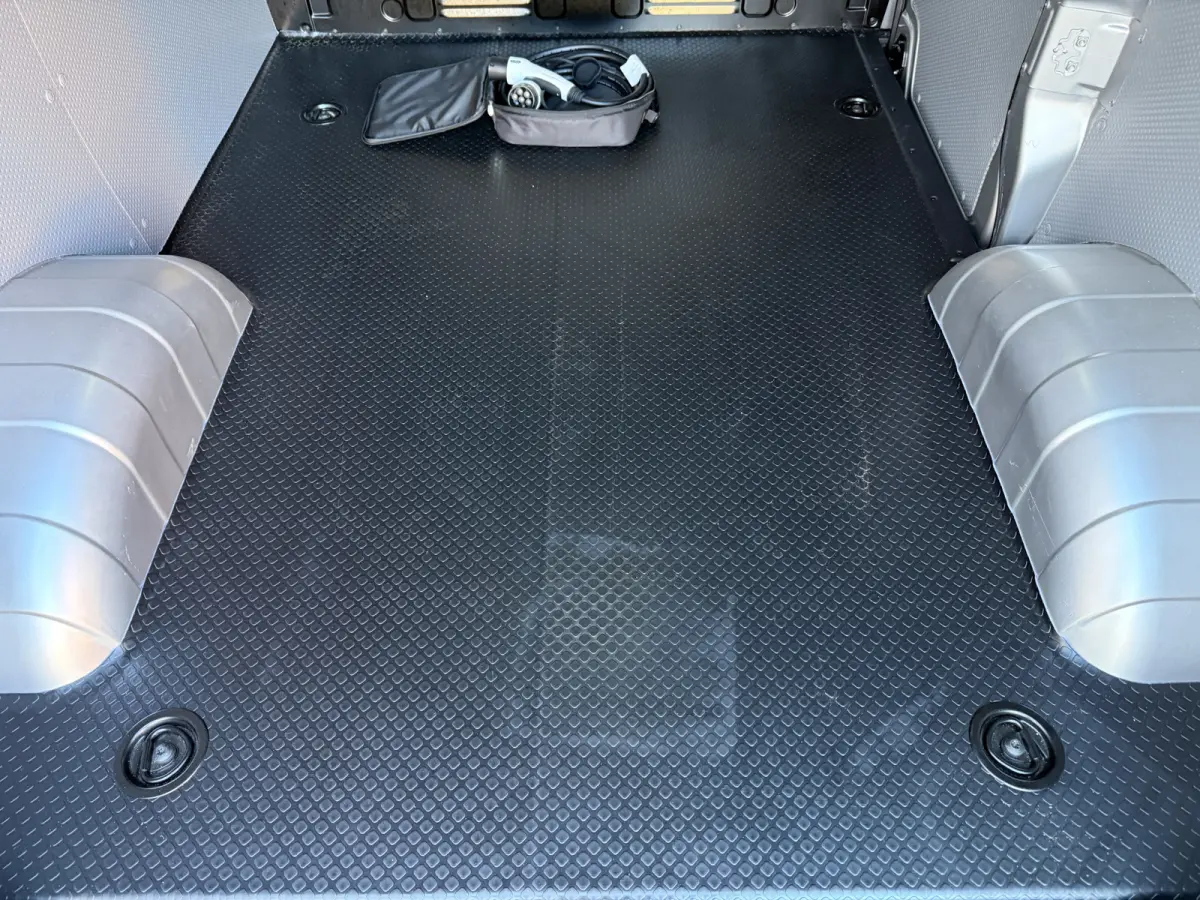 50kWh 122PK Elektrisch! L1 227km WLTP Cruise control Snelladen Laadkabel Camera Carplay Climtate Control Parkeersensoren achter
