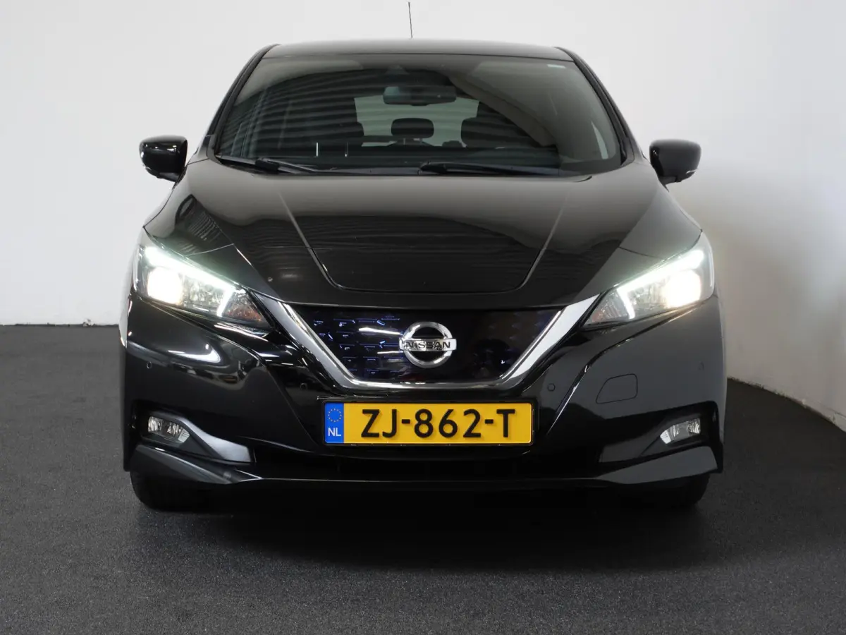 N-Connecta 40 kWh Navigatie Bluetooth Cruise Control Lichtmetalen Velgen