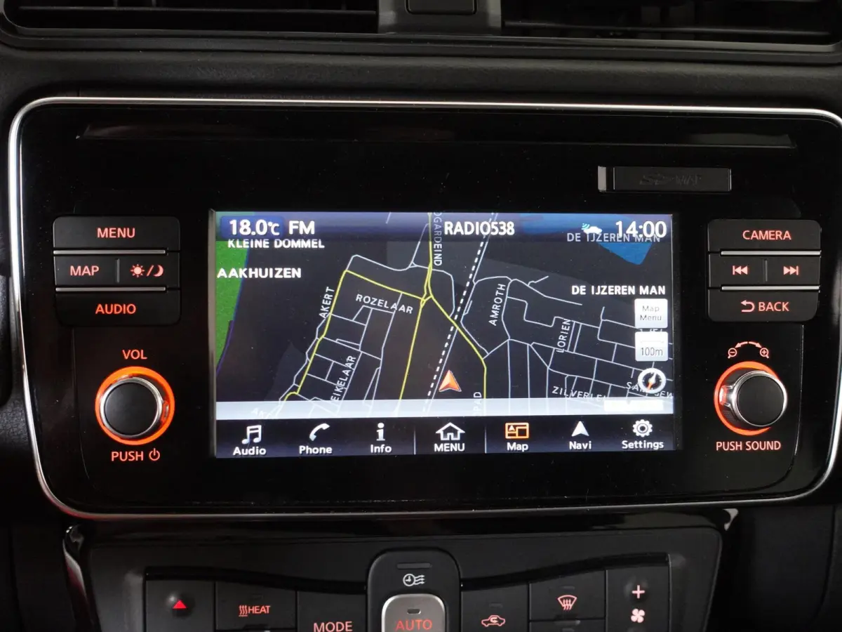 N-Connecta 40 kWh Navigatie Bluetooth Cruise Control Lichtmetalen Velgen