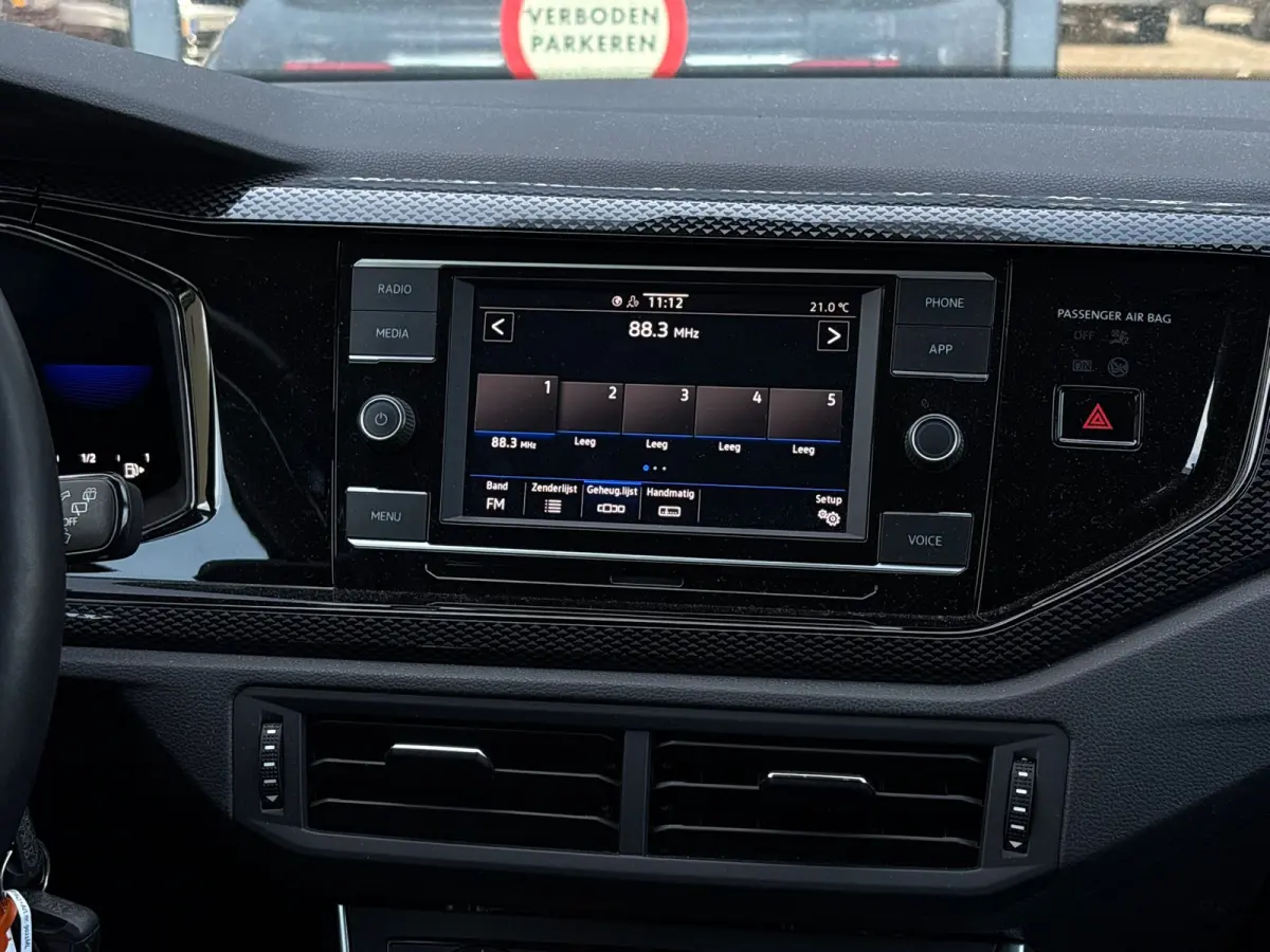 1.0 TSI 95 pk Life | Apple carplay | Parkeersensoren | Cruise control adaptief |