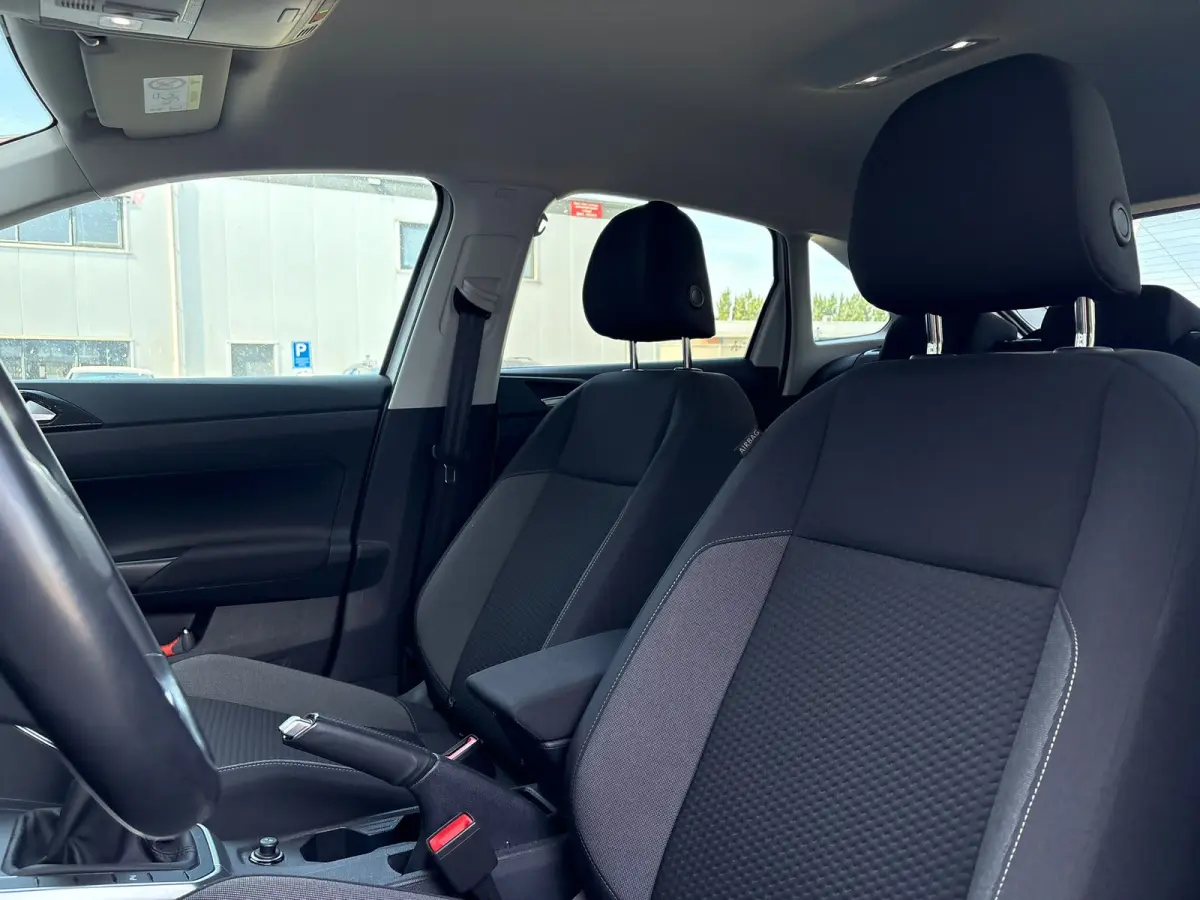 1.0 TSI 95 pk Life | Apple carplay | Parkeersensoren | Cruise control adaptief |