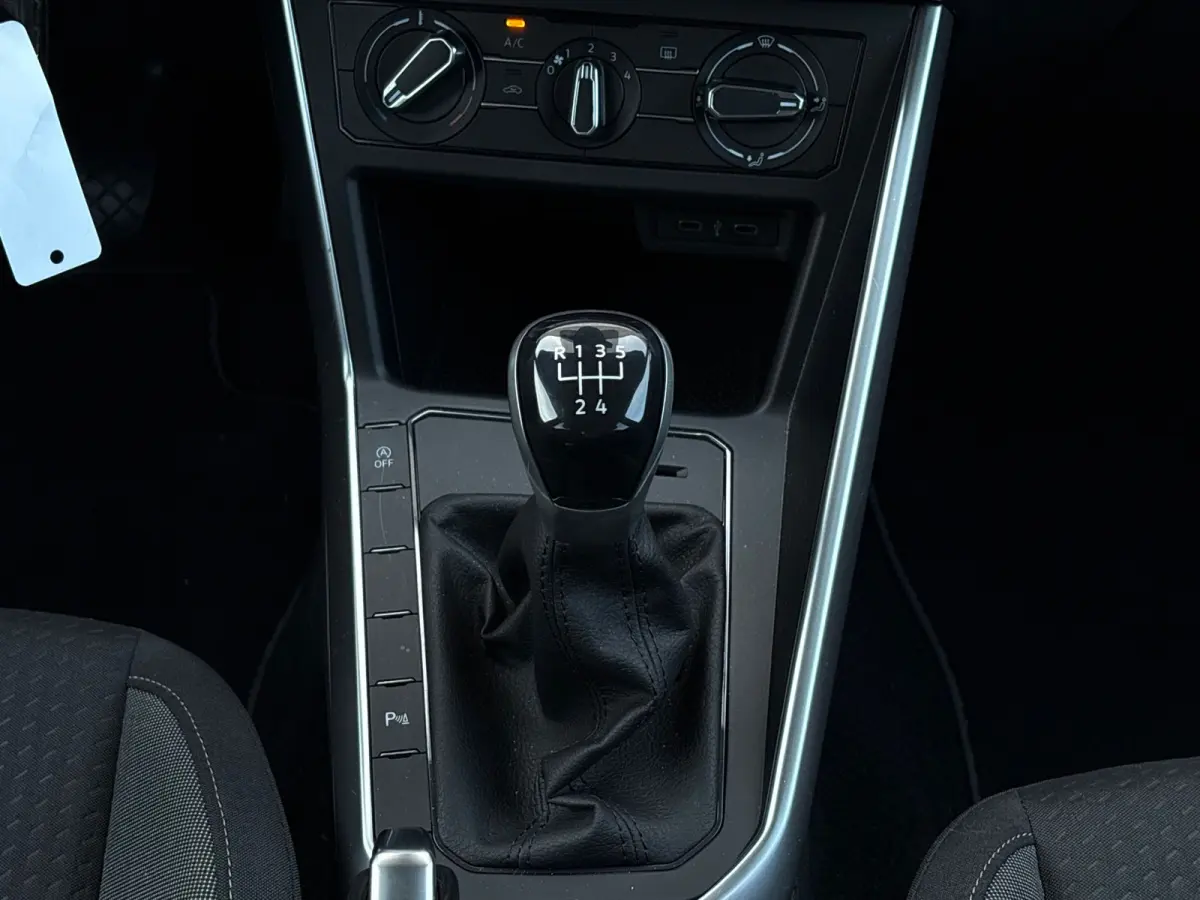 1.0 TSI 95 pk Life | Apple carplay | Parkeersensoren | Cruise control adaptief |