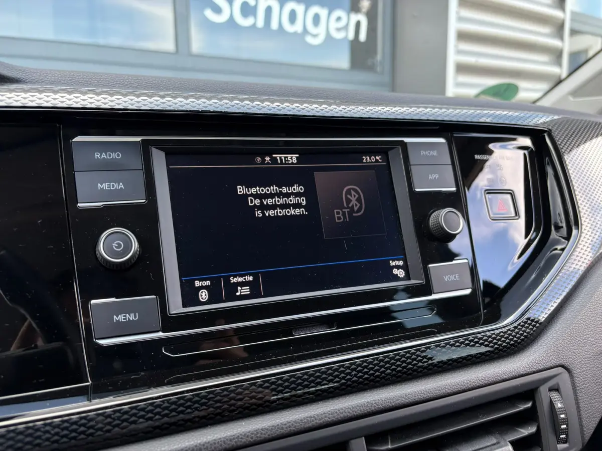 1.0 TSI 95 pk Life | Verlengde garantie | Apple Carplay | Cruise control adaptief | Getint glas | 15 inch | Airco