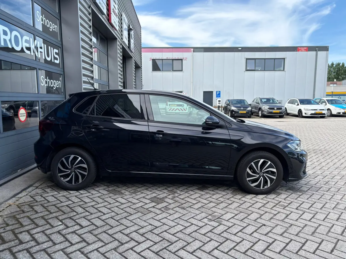 1.0 TSI 95 pk Life | Verlengde garantie | Apple Carplay | Cruise control adaptief | Getint glas | 15 inch | Airco
