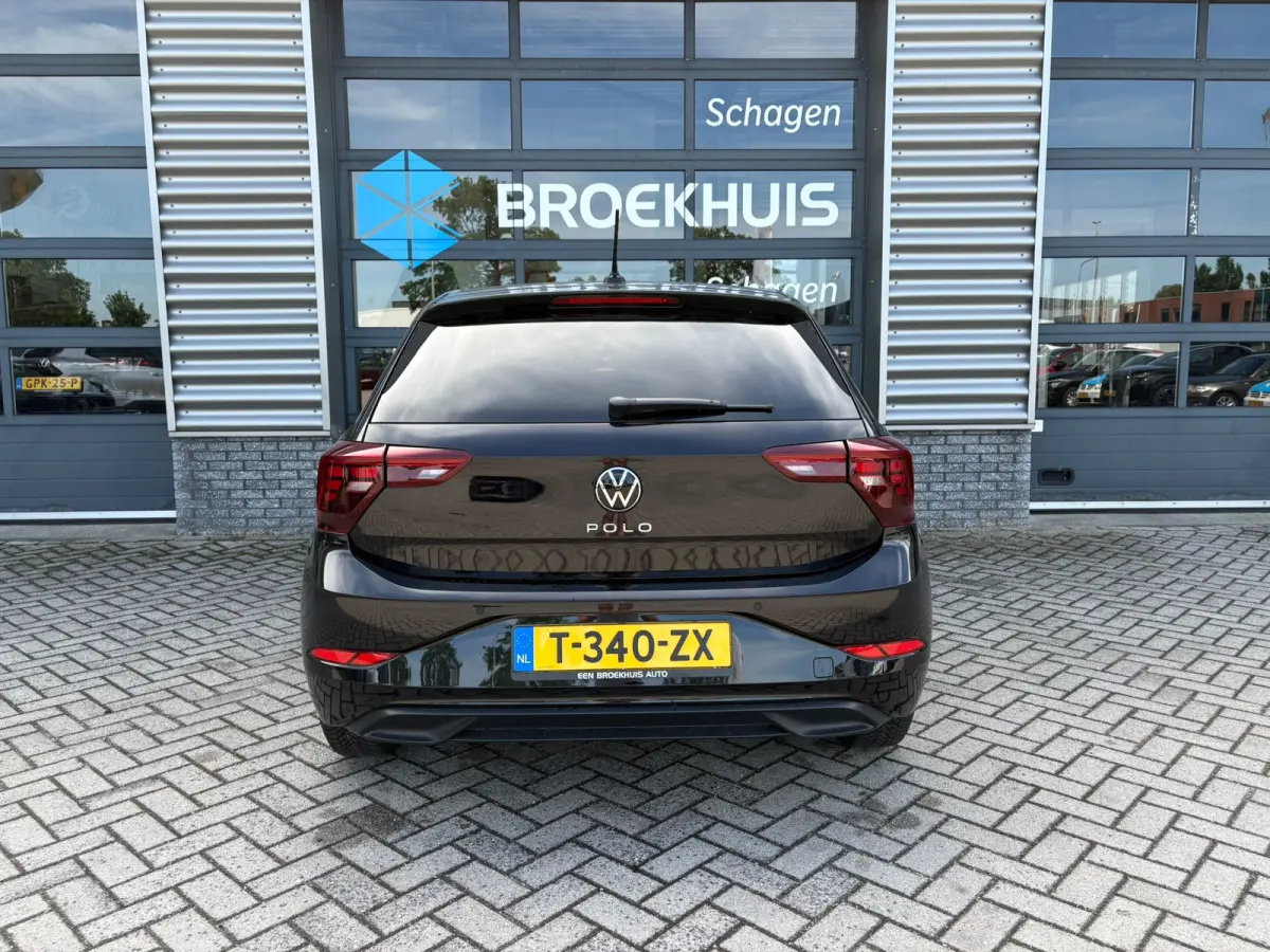 1.0 TSI 95 pk Life | Verlengde garantie | Apple Carplay | Cruise control adaptief | Getint glas | 15 inch | Airco