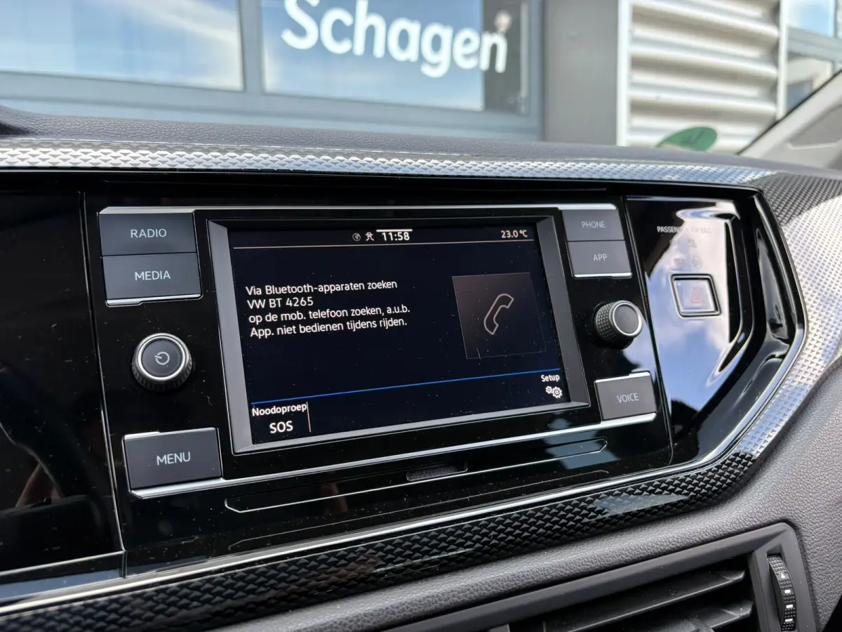 1.0 TSI 95 pk Life | Verlengde garantie | Apple Carplay | Cruise control adaptief | Getint glas | 15 inch | Airco