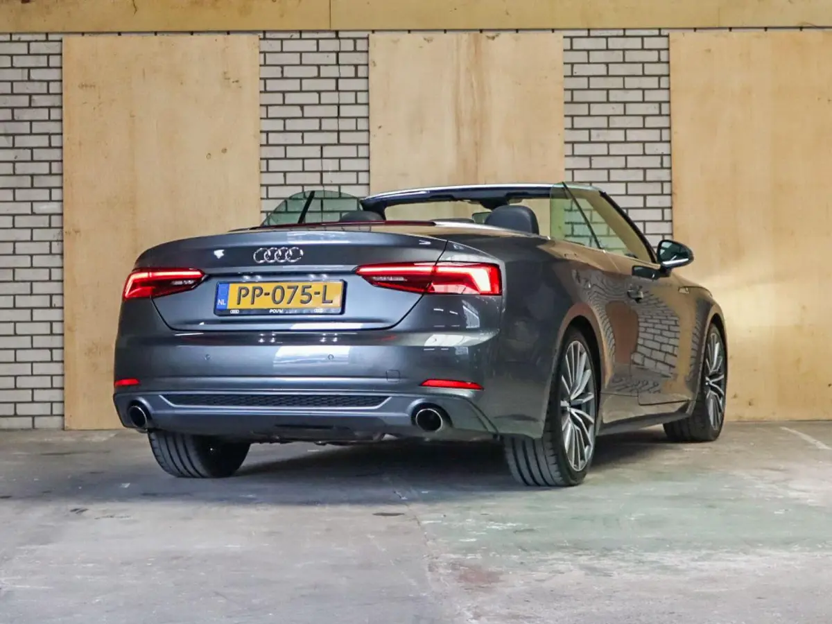 2.0 TFSI 190pk S-tronic Launch Edition | Trekhaak | LED Koplampen | Nekverwarming | Voorstoelen Verwarmd | 19" Velgen