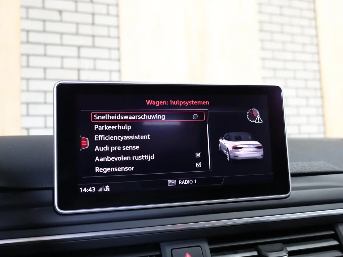 2.0 TFSI 190pk S-tronic Launch Edition | Trekhaak | LED Koplampen | Nekverwarming | Voorstoelen Verwarmd | 19" Velgen