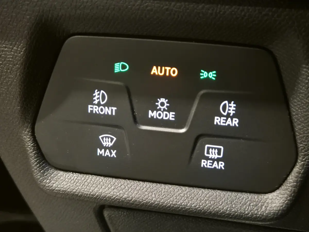1.4 TSI e-Hybrid PHEV Essential - CarPlay - Virtual Cockpit - Adapt Cruise