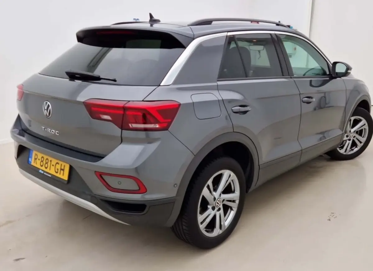 1.0 TSI Life 75 Edition 110 PK | Camera | Adaptive Cruise Control | Parkeersensoren | Apple Carplay | Android Auto | Digital Cockpit Pro | Lichtmetalen velgen |