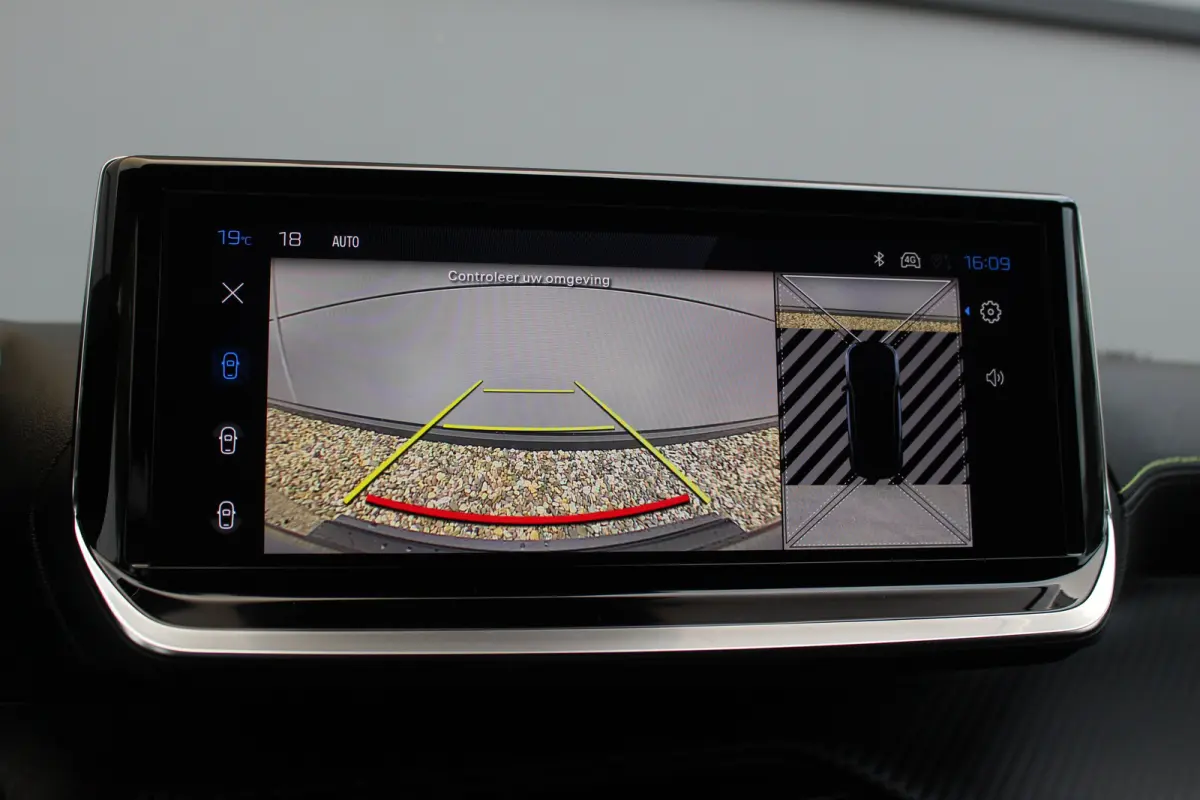 1.2 Hybrid 145 GT | Drive Assist | Dodehoeksens. | Camera V+A | Carplay | Navi | LED | Keyless | Drive Assist | Dodehoeksens. | Camera V+A | Carplay | Navi | LED | Keyless |