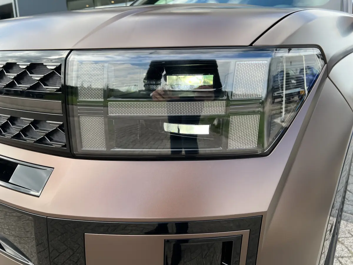 1.6 T-GDI PHEV 252pk Black Line 4WD 7p. | Draadloos carplay | Trekhaak | Premium Audio | Stoelventilatie | Bestuurdersstoel met geheugen | Head-up display | Leder | 360 graden camera | Stoel