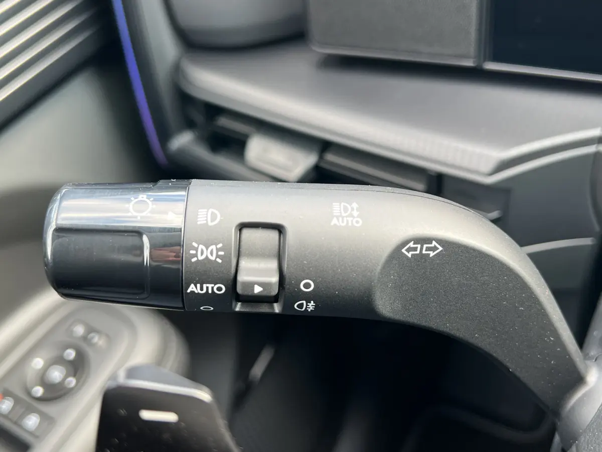 1.6 T-GDI PHEV 252pk Black Line 4WD 7p. | Draadloos carplay | Trekhaak | Premium Audio | Stoelventilatie | Bestuurdersstoel met geheugen | Head-up display | Leder | 360 graden camera | Stoel
