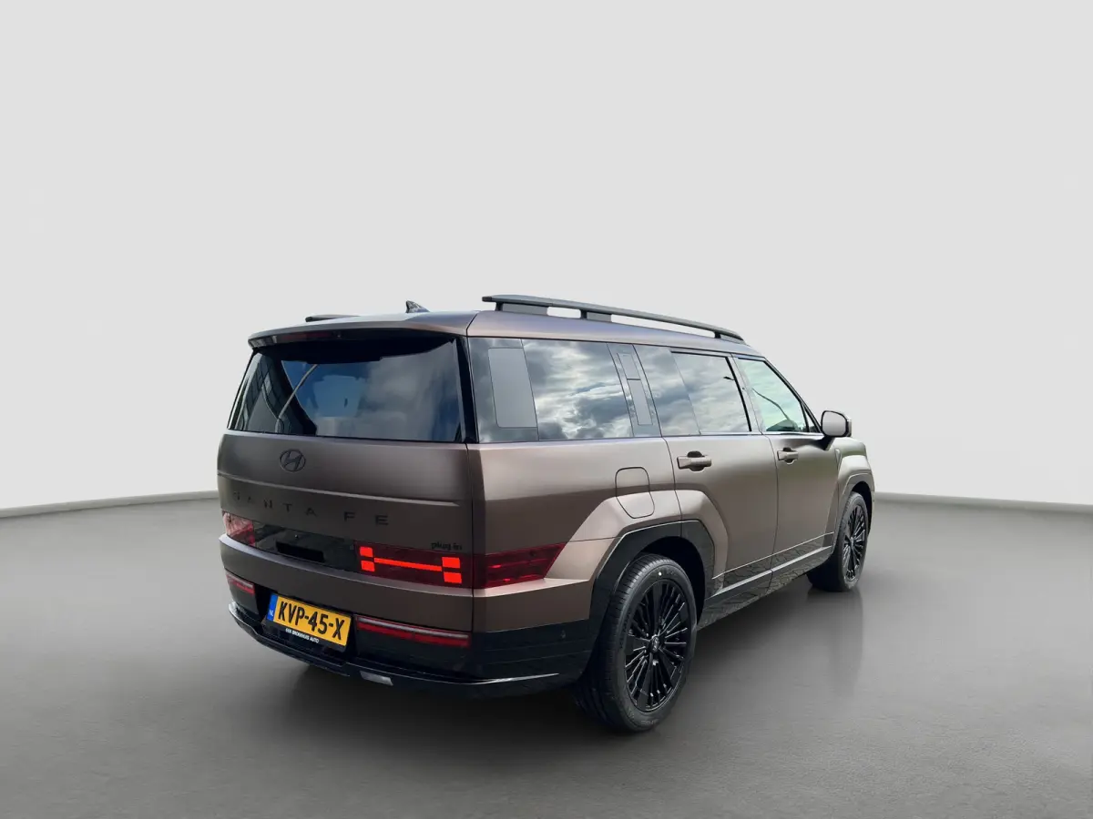 1.6 T-GDI PHEV 252pk Black Line 4WD 7p. | Draadloos carplay | Trekhaak | Premium Audio | Stoelventilatie | Bestuurdersstoel met geheugen | Head-up display | Leder | 360 graden camera | Stoel