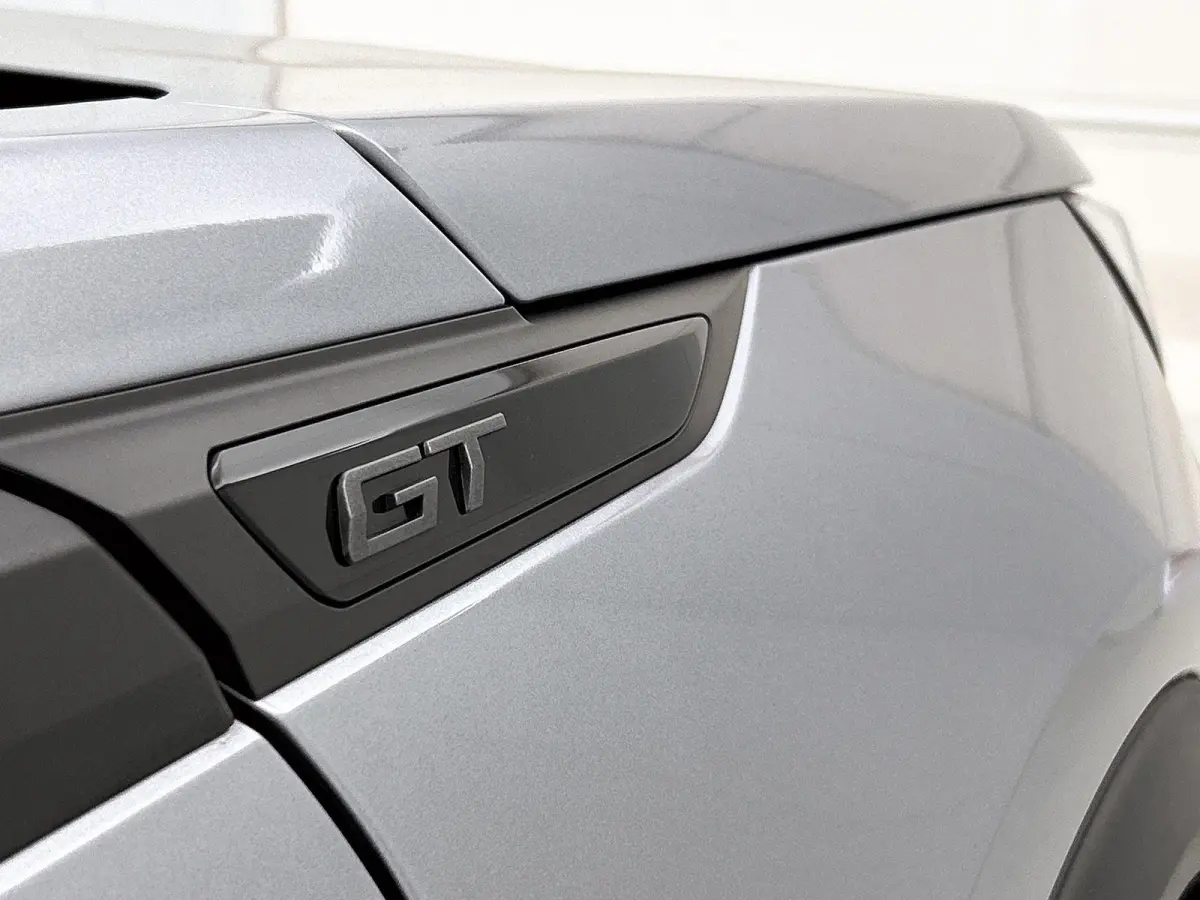1.2 Hybrid 136 GT