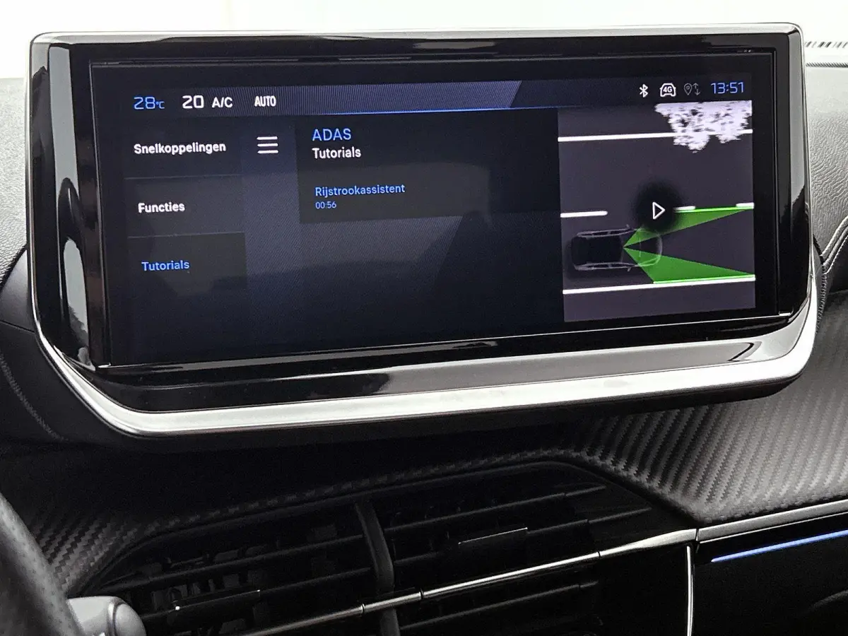1.2 Hybrid 136 GT