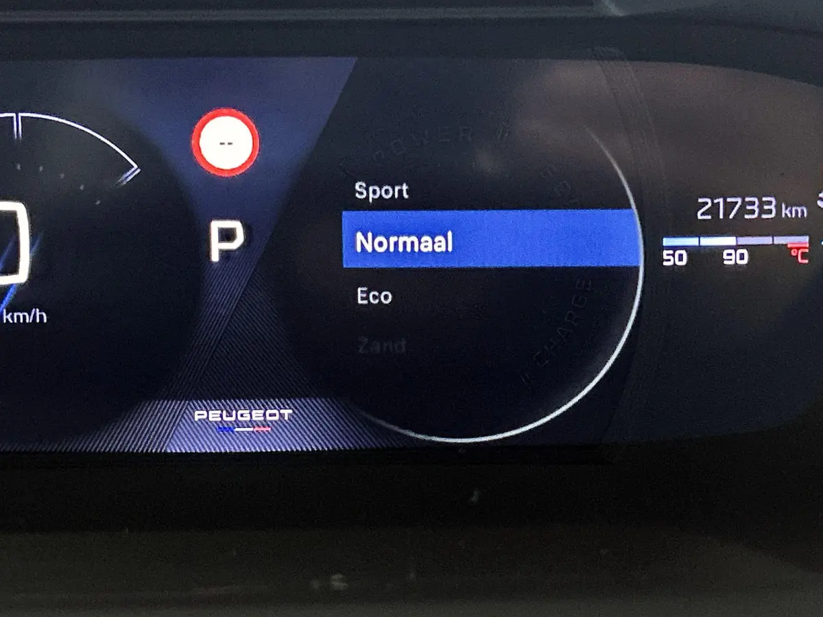 1.2 Hybrid 136 GT