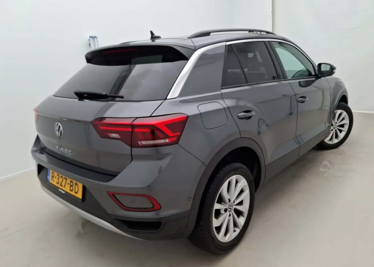 1.0 TSI Life Business 110 PK | Navigatie | Camera | Parkeersensoren | Stoelverwarming | Adaptive Cruise Control | Digital Cockpit Pro | Climate Control | LED |