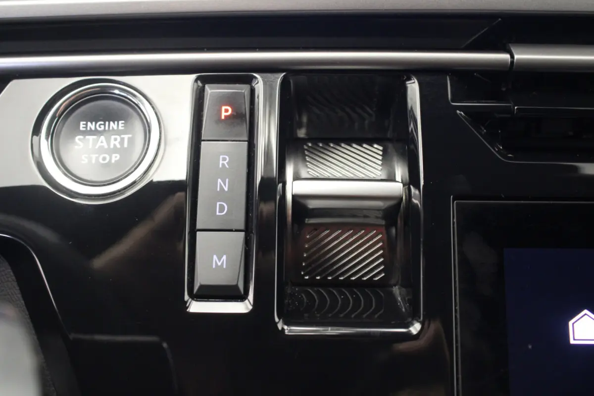 1.2 Hybrid 136 Allure |Stoel\stuur verw.|Camera|