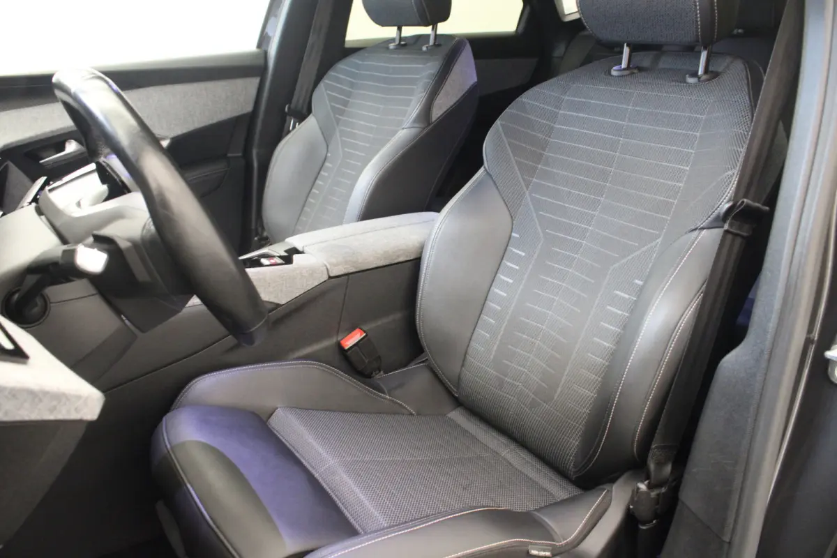1.2 Hybrid 136 Allure |Stoel\stuur verw.|Camera|