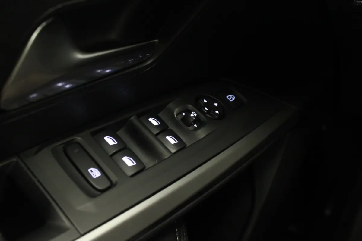 1.2 Hybrid 136 Allure |Stoel\stuur verw.|Camera|