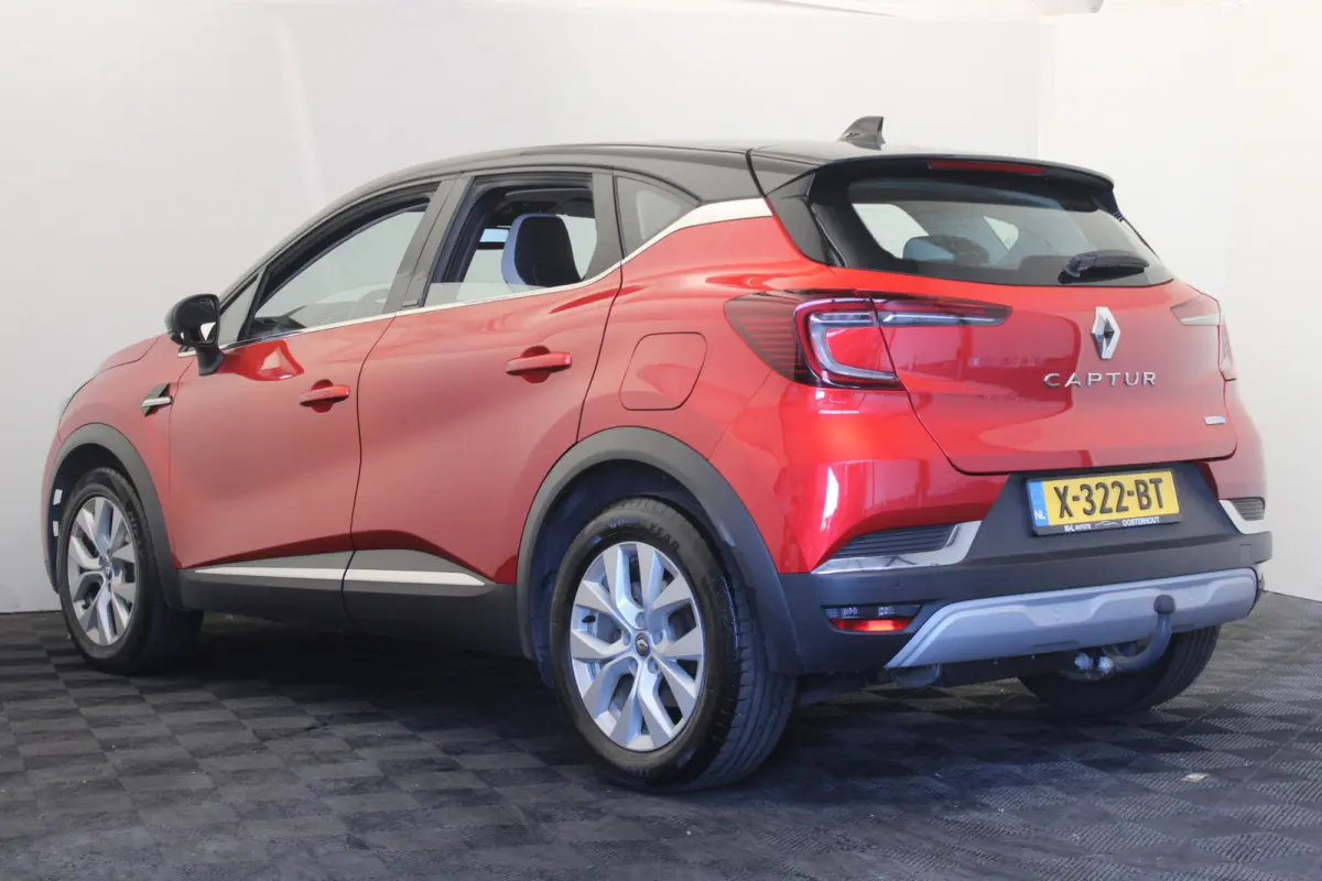 1.6 E-Tech Plug-in Hybrid 160 Intens |Trekhaak|Camera|Navi|