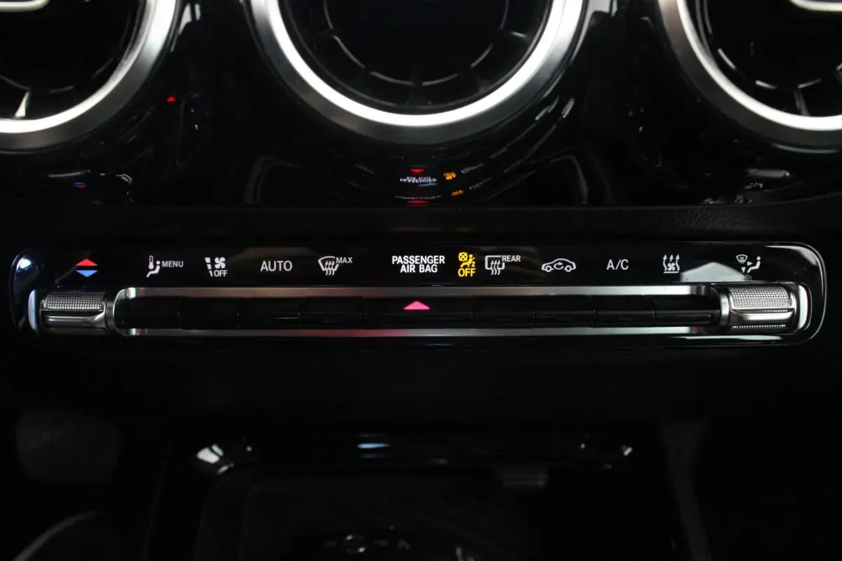 250 e Style |Navi|Camera|Stoelverw.|