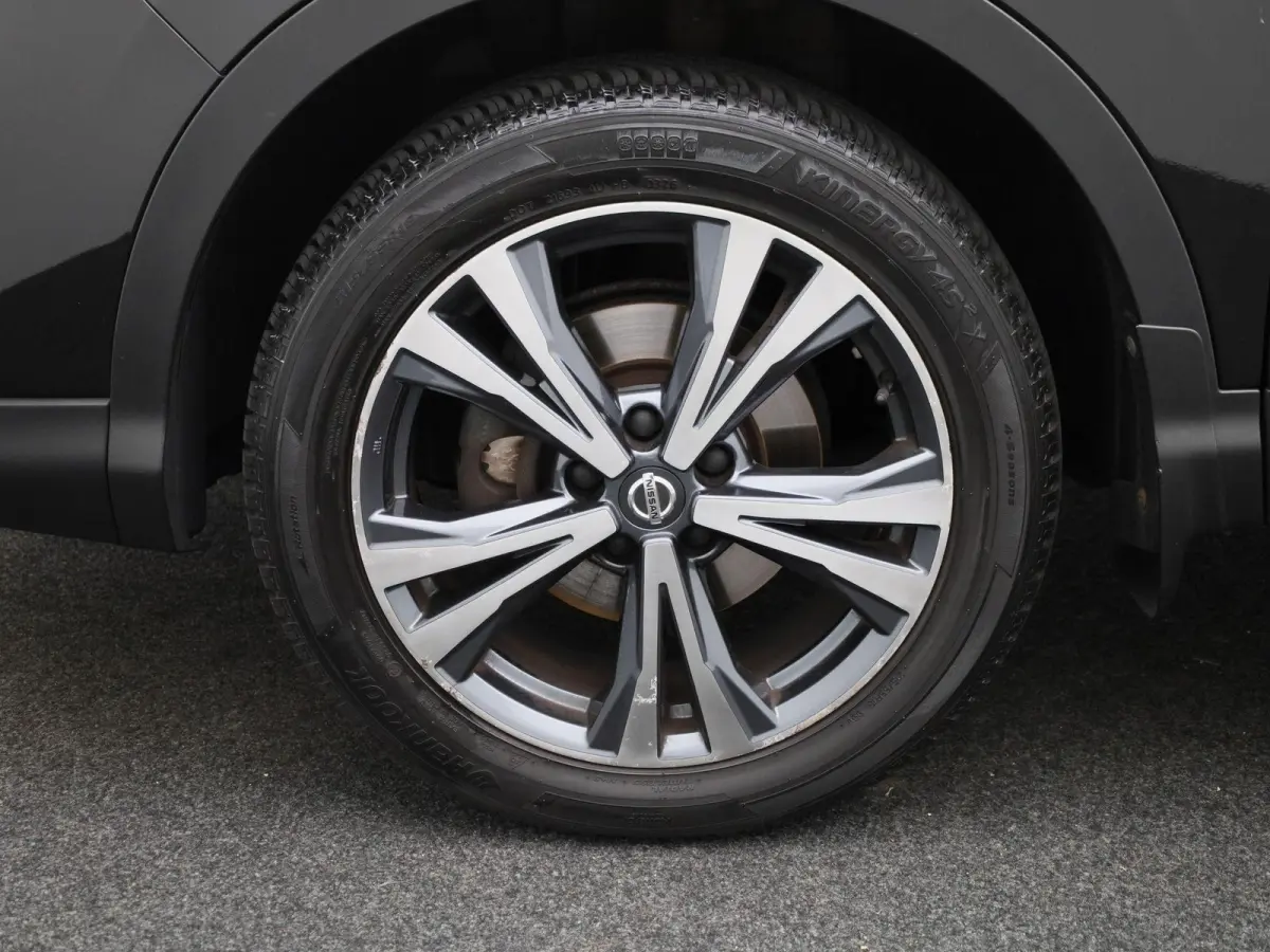 1.2 N-Connecta | Climate Control | Navigatie | Stoelverwarming | Achteruitrijcamera | Parkeersensoren | Lichtmetalen Velgen |