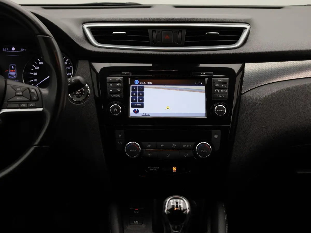 1.2 N-Connecta | Climate Control | Navigatie | Stoelverwarming | Achteruitrijcamera | Parkeersensoren | Lichtmetalen Velgen |
