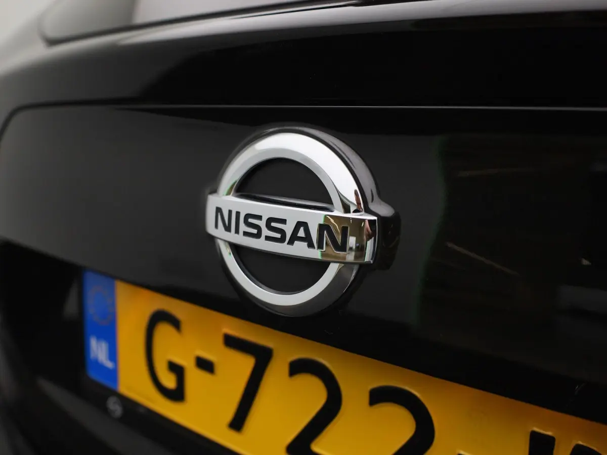 1.2 N-Connecta | Climate Control | Navigatie | Stoelverwarming | Achteruitrijcamera | Parkeersensoren | Lichtmetalen Velgen |