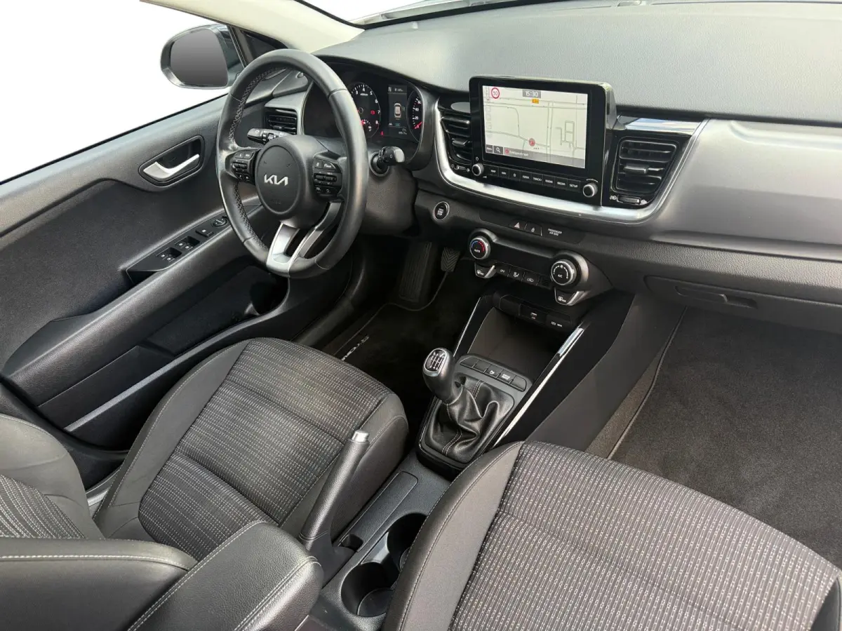 1.0 T-GDi MHEV DynamicPlusLine | Two-Tone | Camera | Keyless | Navi | Apple Carplay | Android Auto |