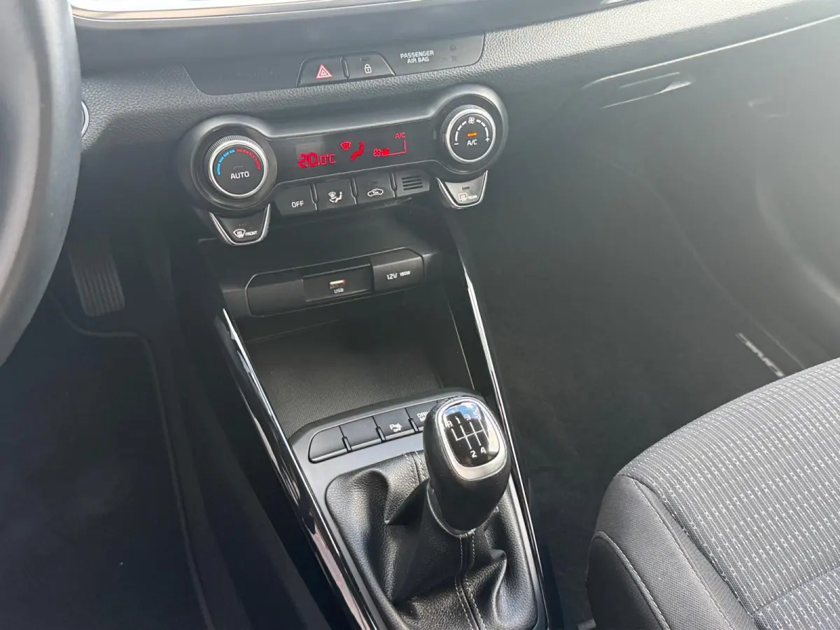 1.0 T-GDi MHEV DynamicPlusLine | Two-Tone | Camera | Keyless | Navi | Apple Carplay | Android Auto |