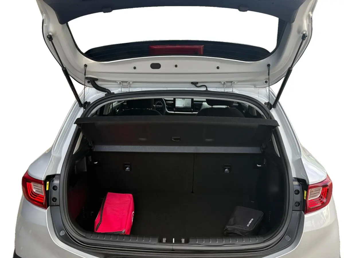 1.0 T-GDi MHEV DynamicPlusLine | Two-Tone | Camera | Keyless | Navi | Apple Carplay | Android Auto |