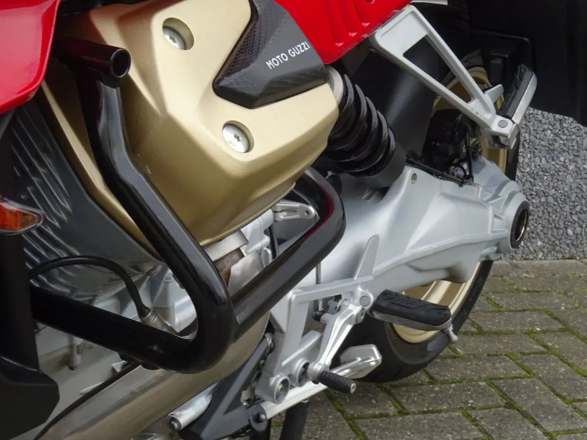 V 100 MANDELLO